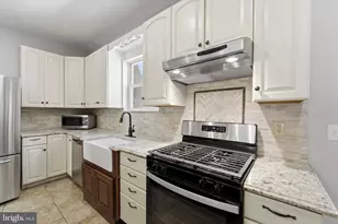 1027 Morris St, Philadelphia, PA 19148 - Photo 9