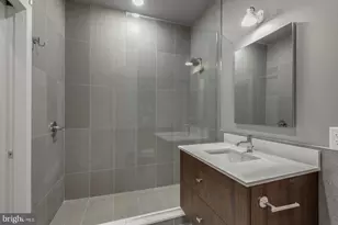 525 N 41st St, Philadelphia, PA 19104 - Photo 25