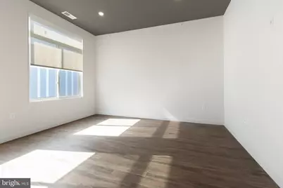 525 N 41st Street #305, Philadelphia, PA 19104 - Photo 17