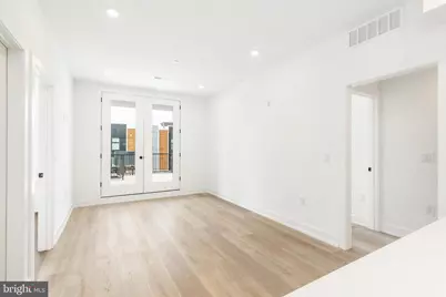 2002 Frankford Ave #201, Philadelphia, PA 19125 - Photo 11