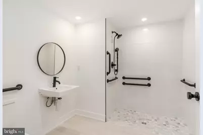 2002 Frankford Ave #101, Philadelphia, PA 19125 - Photo 9