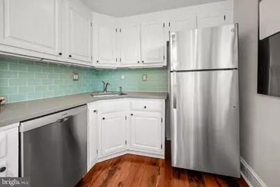 657 W Kingsley Street, Philadelphia, PA 19144 - Photo 23