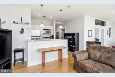 201 N 8th Street #505, Philadelphia, PA 19106 - Photo 7