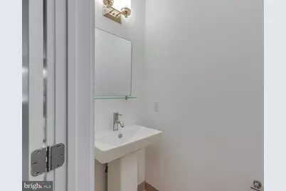 877 N 5th Street, Philadelphia, PA 19123 - Photo 21