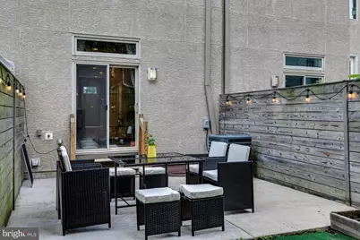 877 N 5th Street, Philadelphia, PA 19123 - Photo 15