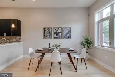 877 N 5th Street, Philadelphia, PA 19123 - Photo 7