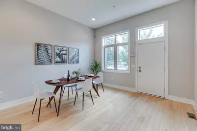 877 N 5th Street, Philadelphia, PA 19123 - Photo 5