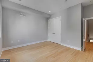 877 N 5th St, Philadelphia, PA 19123 - Photo 27