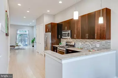 877 N 5th Street, Philadelphia, PA 19123 - Photo 9