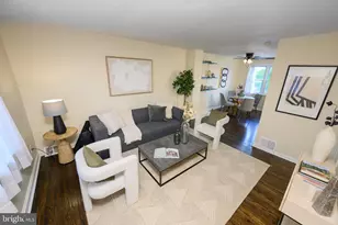 379 Fairway Terrace, Philadelphia, PA 19128 - Photo 5