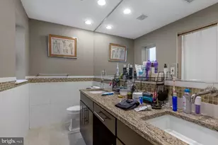 530 W Girard Ave, Philadelphia, PA 19123 - Photo 11