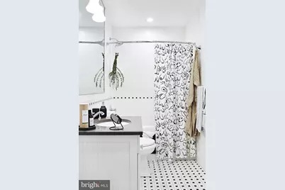 1520 Spruce Street #305, Philadelphia, PA 19102 - Photo 5
