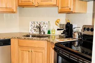 2020 Walnut St, Philadelphia, PA 19103 - Photo 3