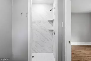 2049 N 63rd St, Philadelphia, PA 19151 - Photo 19