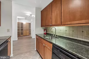 1420 Locust St, Philadelphia, PA 19102 - Photo 9