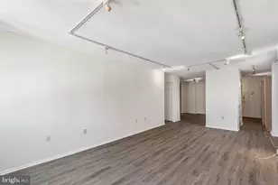 1420 Locust St, Philadelphia, PA 19102 - Photo 3
