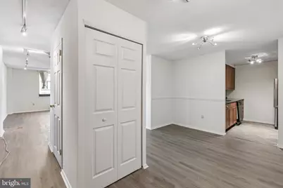 1420 Locust Street #23E, Philadelphia, PA 19102 - Photo 5