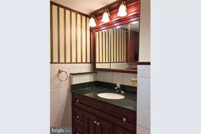 1420 Locust Street #23E, Philadelphia, PA 19102 - Photo 7