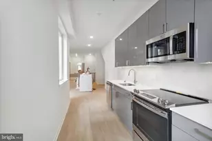 245 N 12th St, Philadelphia, PA 19107 - Photo 3