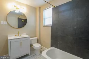 2245 S 22nd St, Philadelphia, PA 19145 - Photo 23