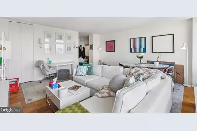 210 Locust Street #26FW, Philadelphia, PA 19106 - Photo 3
