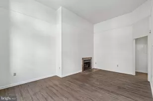 2030 Walnut St, Philadelphia, PA 19103 - Photo 7