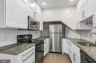 2030 Walnut St, Philadelphia, PA 19103 - Photo 9