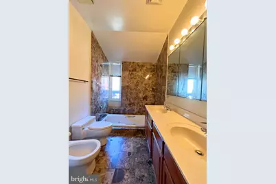 2030 Walnut Street, Philadelphia, PA 19103 - Photo 5