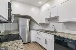 2030 Walnut St, Philadelphia, PA 19103 - Photo 9