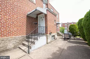 831 Medway Rd, Philadelphia, PA 19115 - Photo 5