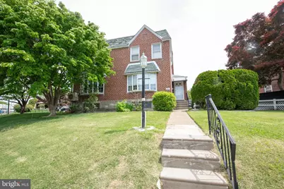 831 Medway Road, Philadelphia, PA 19115 - Photo 3
