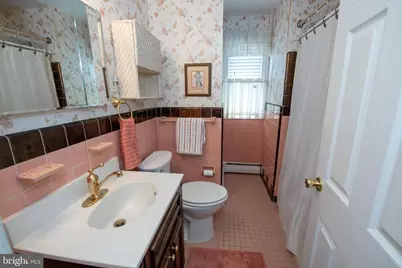 831 Medway Road, Philadelphia, PA 19115 - Photo 29
