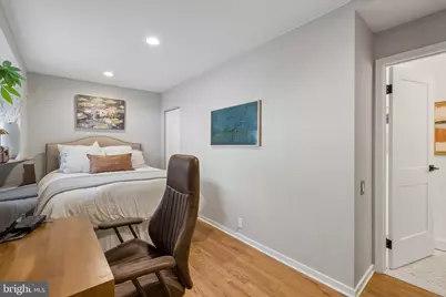 801 S 8th Street, Philadelphia, PA 19147 - Photo 35
