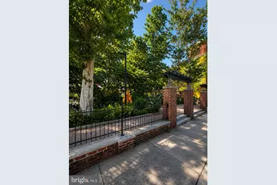 801 S 8th Street, Philadelphia, PA 19147 - Photo 21