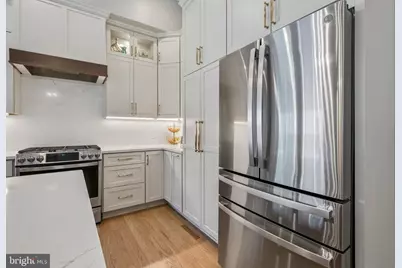 801 S 8th Street, Philadelphia, PA 19147 - Photo 19