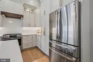 801 S 8th St, Philadelphia, PA 19147 - Photo 19