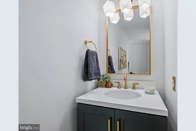 801 S 8th Street, Philadelphia, PA 19147 - Photo 39