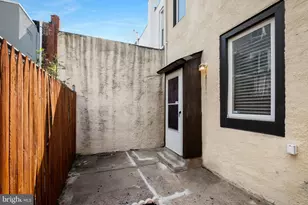 2539 Webb St, Philadelphia, PA 19125 - Photo 31