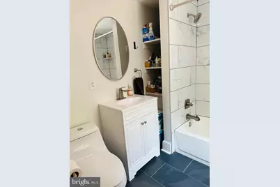 2218 Fairmount Avenue #1, Philadelphia, PA 19130 - Photo 15
