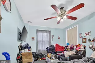8 Blakiston Ln, Philadelphia, PA 19136 - Photo 15
