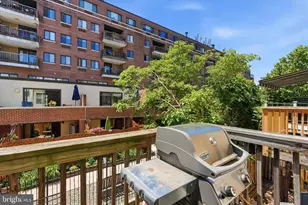 212 Gaskill St, Philadelphia, PA 19147 - Photo 13