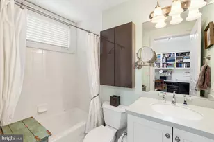 212 Gaskill St, Philadelphia, PA 19147 - Photo 19