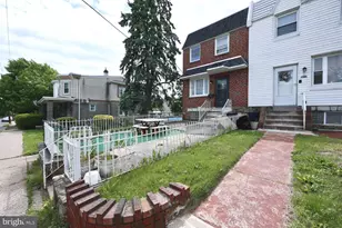 8215 Craig St, Philadelphia, PA 19136 - Photo 3