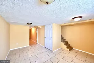8215 Craig St, Philadelphia, PA 19136 - Photo 27