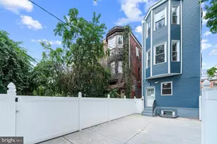 1828 W Venango St, Philadelphia, PA 19140 - Photo 15