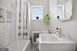 1020 Wolf St, Philadelphia, PA 19148 - Photo 23