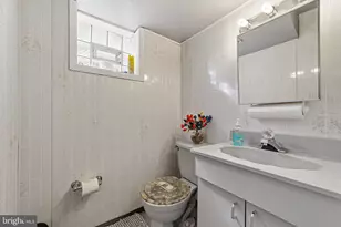 7828 Summerdale Ave, Philadelphia, PA 19111 - Photo 21