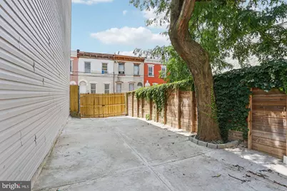 2227 N Waterloo Street, Philadelphia, PA 19133 - Photo 1