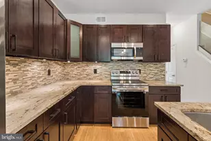 1211 Mt Vernon St, Philadelphia, PA 19123 - Photo 13