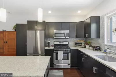 2045 Federal Street, Philadelphia, PA 19146 - Photo 11